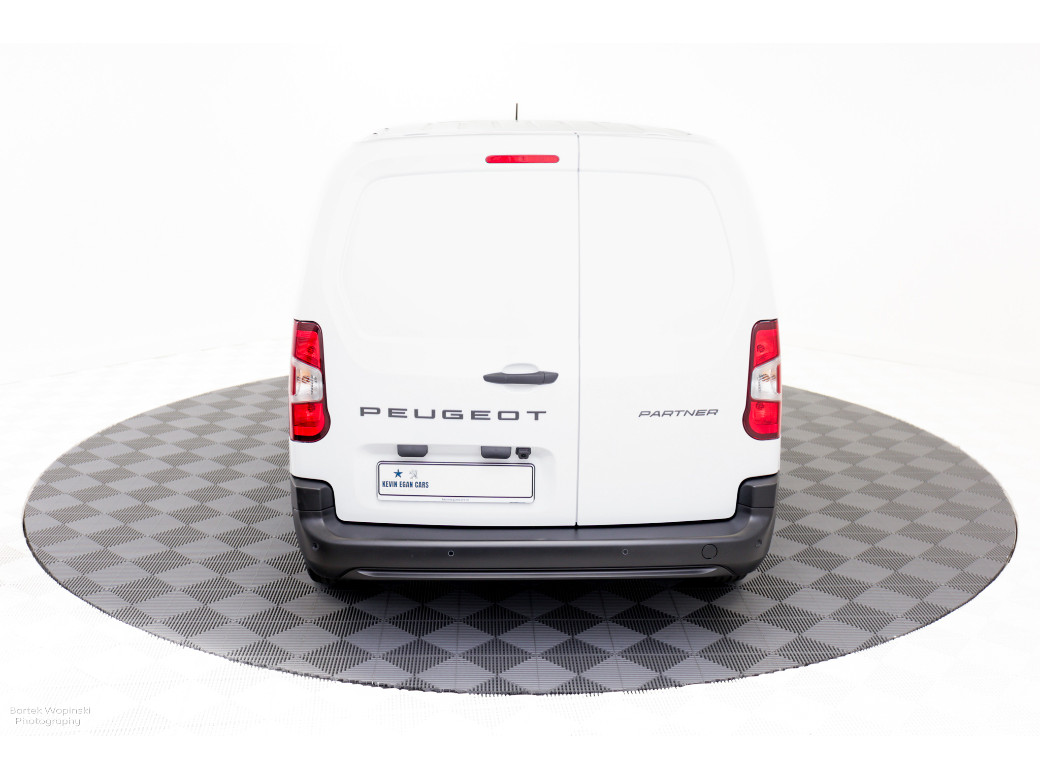 2026 Peugeot Partner