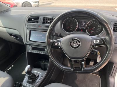 2017 Volkswagen Polo