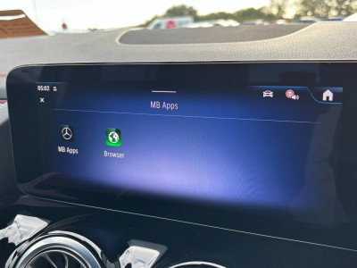 2025 Mercedes-Benz EQA