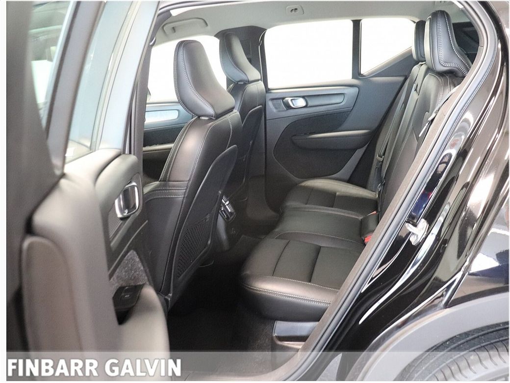 2021 Volvo XC40