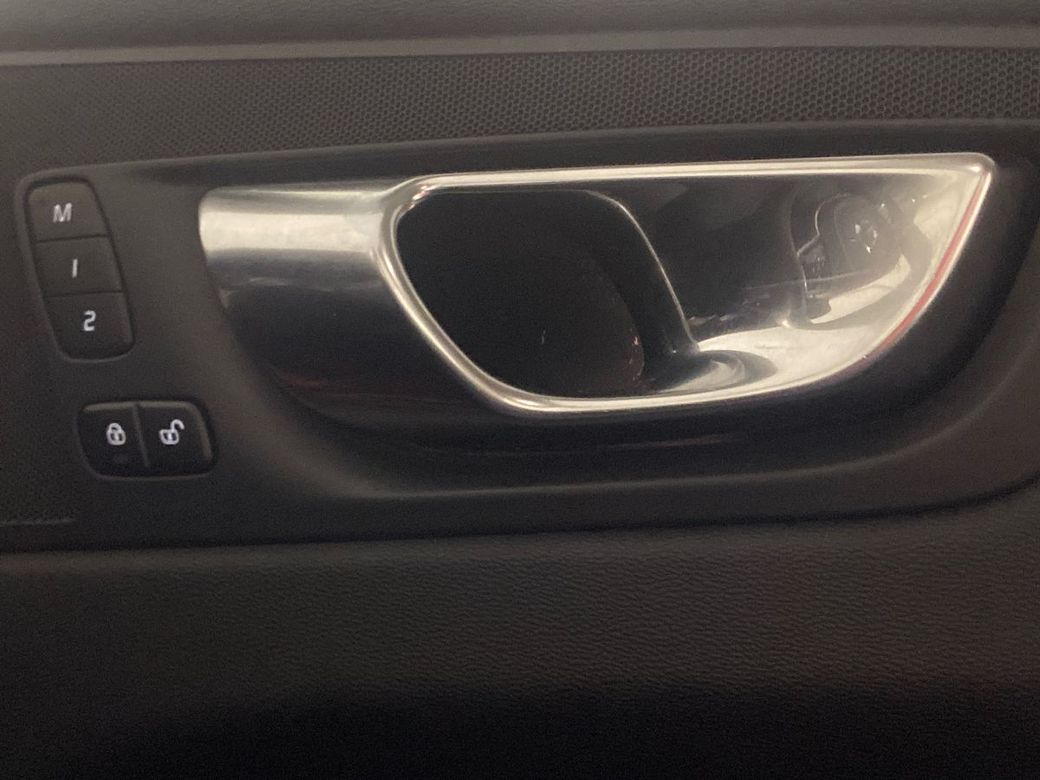 2023 Volvo XC60