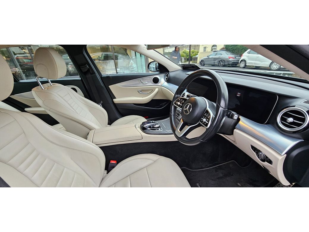 2019 Mercedes-Benz E 220