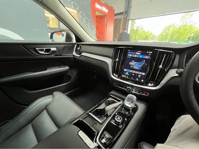 2024 Volvo V40
