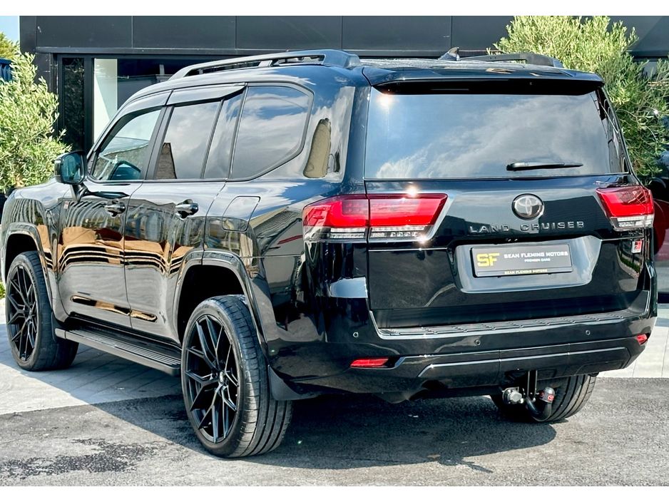 2024 Toyota Landcruiser