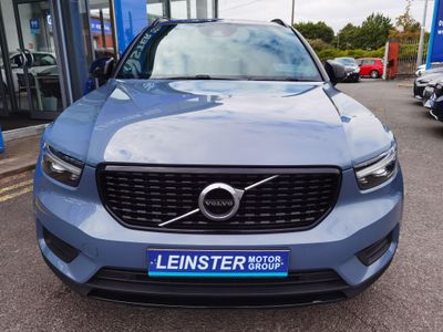 2022 Volvo XC40