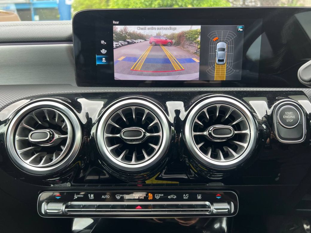 2022 Mercedes-Benz A 250