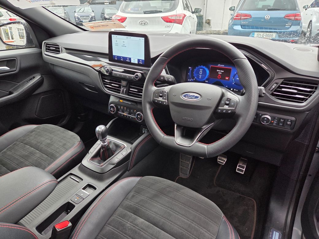 2022 Ford Kuga