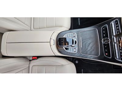 2019 Mercedes-Benz E 220