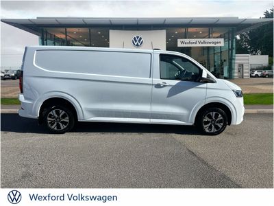 2025 Volkswagen Transporter