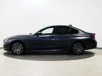 2022 BMW 3 Series