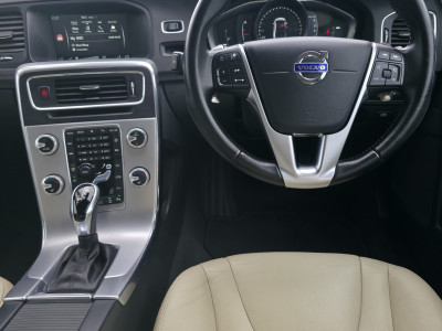 2017 Volvo S60