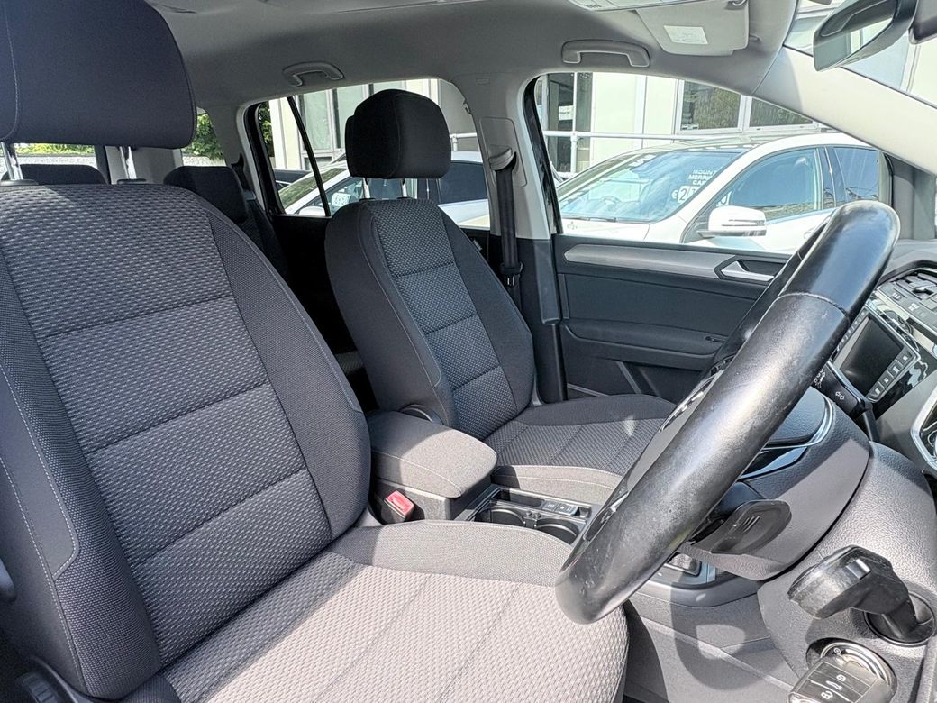 2017 Volkswagen Touran
