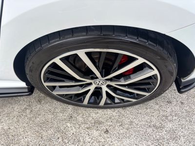 2015 Volkswagen Polo