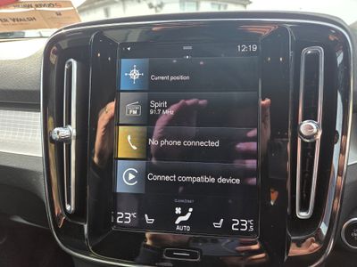 2023 Volvo XC40