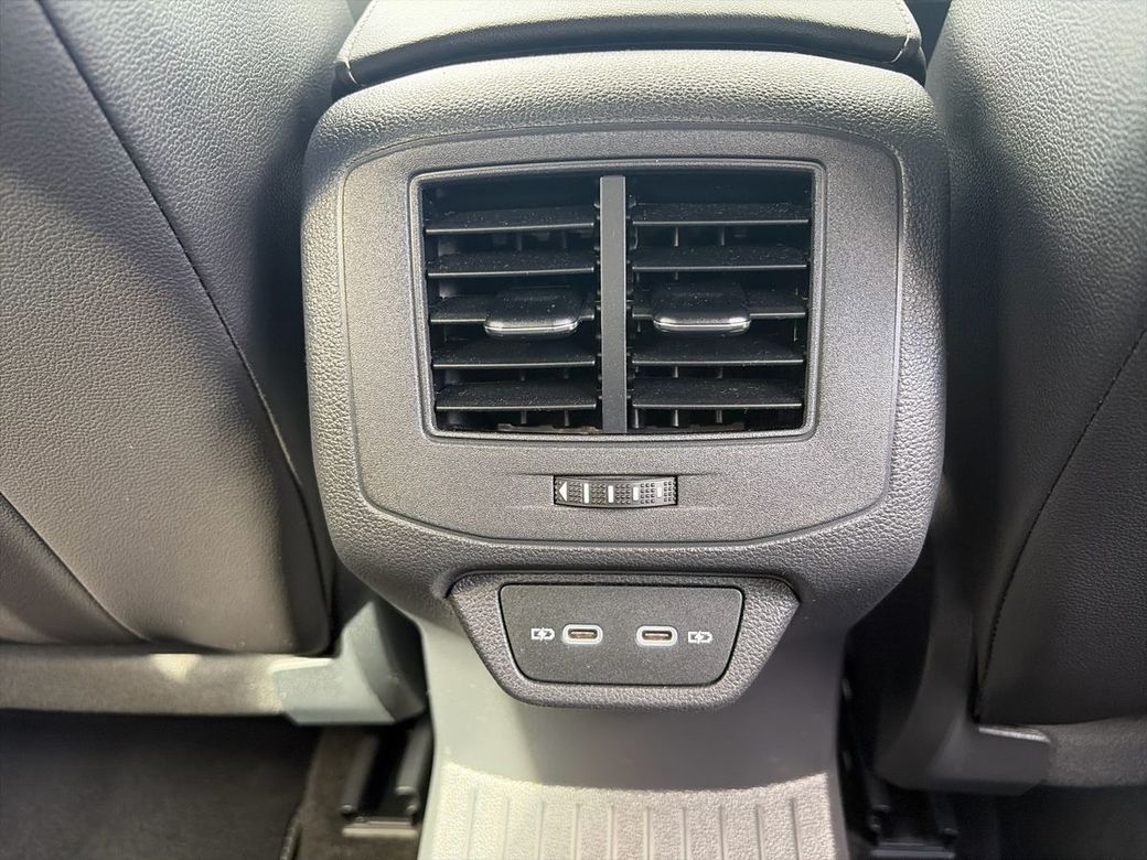2023 Volkswagen T-Roc