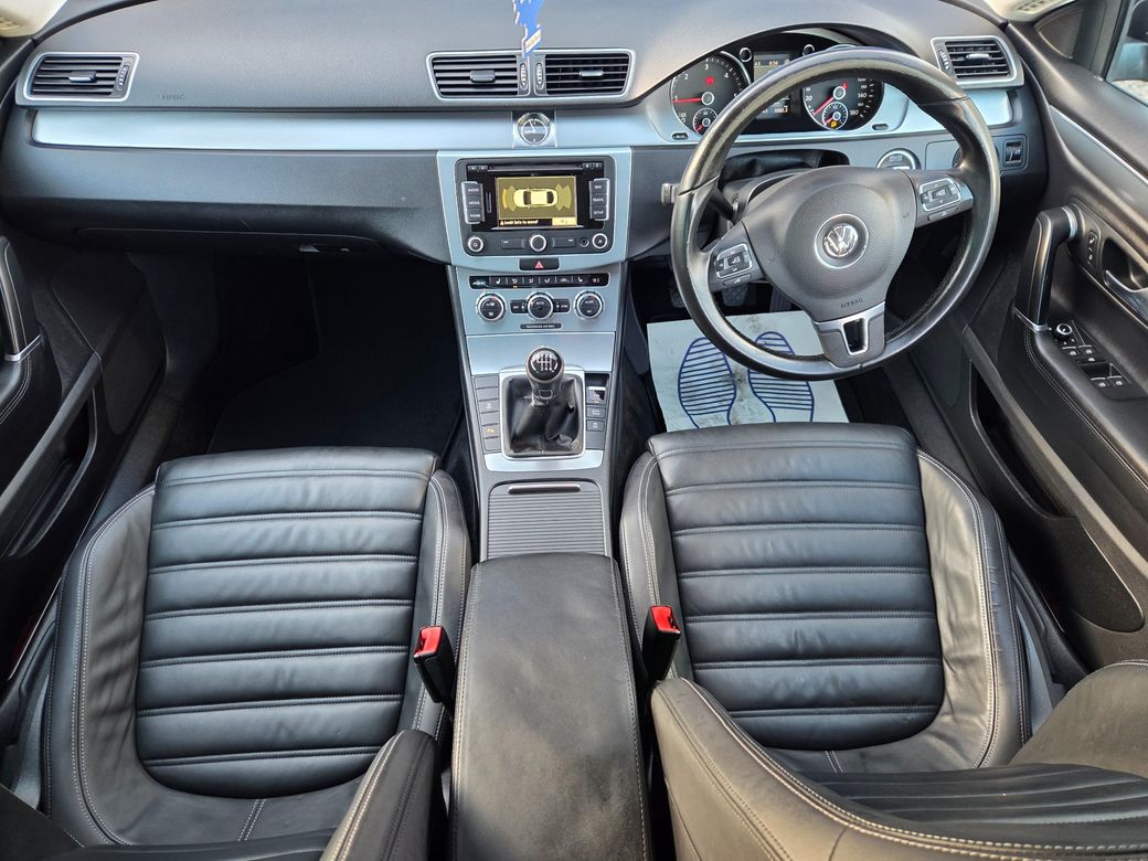 2014 Volkswagen Passat