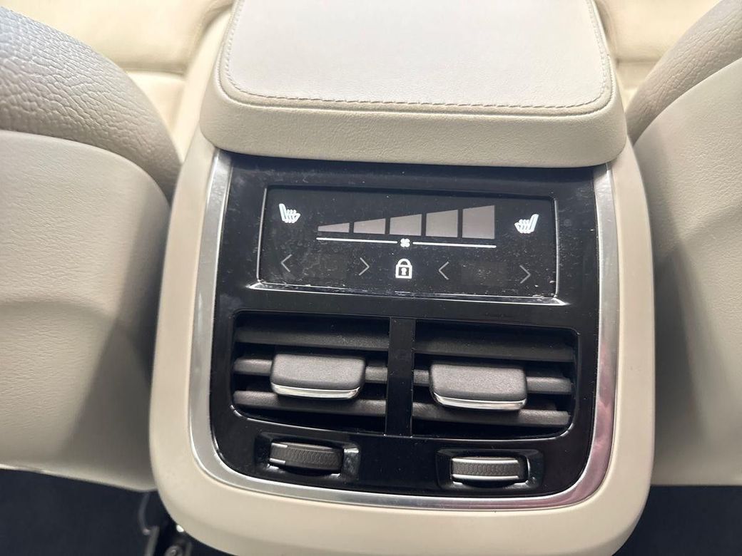 2024 Volvo XC90