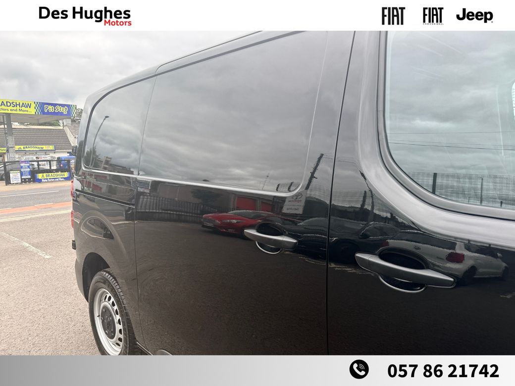 2023 Peugeot Expert