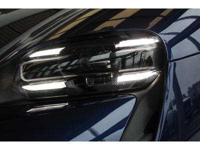 2023 Porsche Taycan