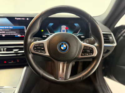 2022 BMW i4