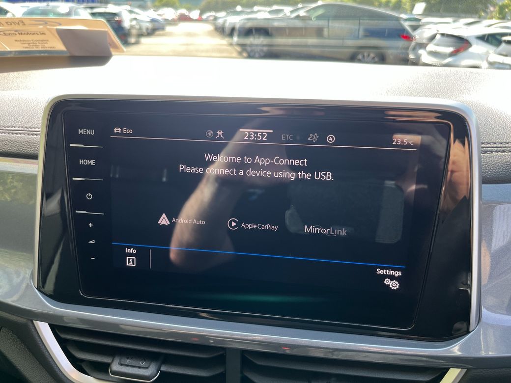 2023 Volkswagen T-Roc