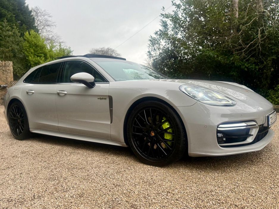 2023 Porsche Panamera