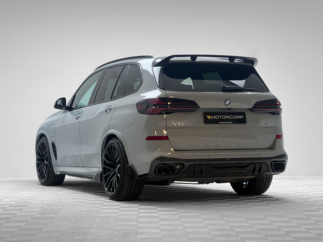 2025 BMW X5