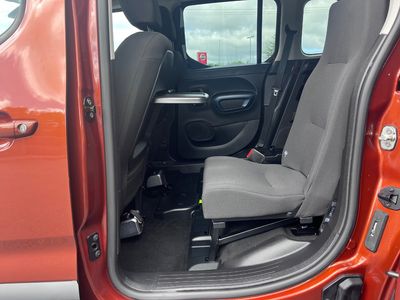2021 Peugeot Rifter