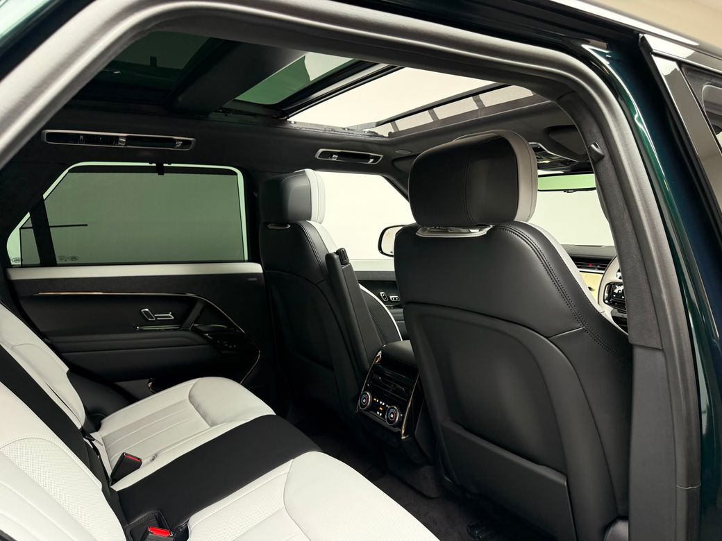 2026 Land Rover Range Rover Sport