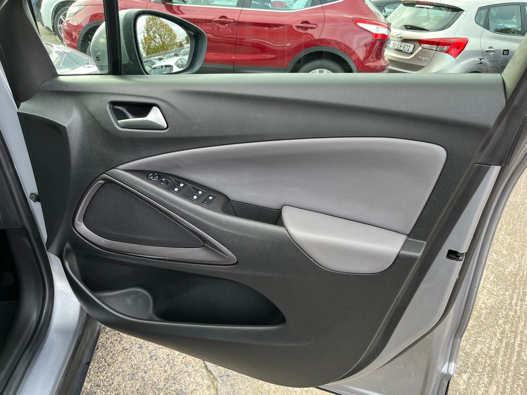 2020 Opel Crossland X