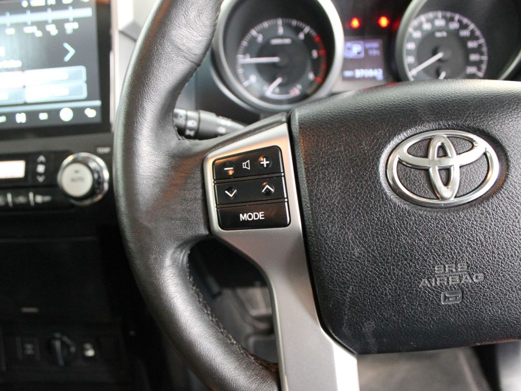 2017 Toyota Landcruiser
