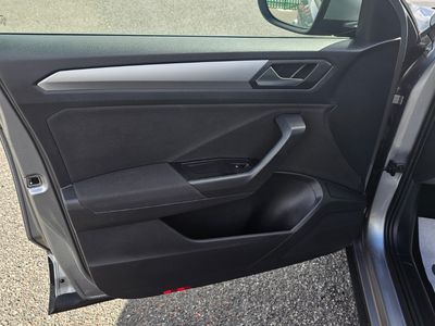 2023 Volkswagen T-Roc