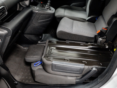 2024 Peugeot Partner