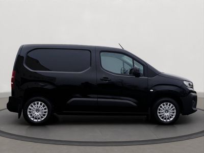 2025 Peugeot Partner