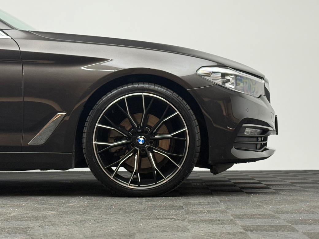 2018 BMW 5 Series