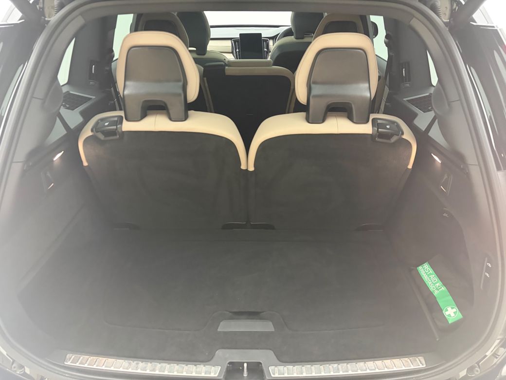 2025 Volvo XC90