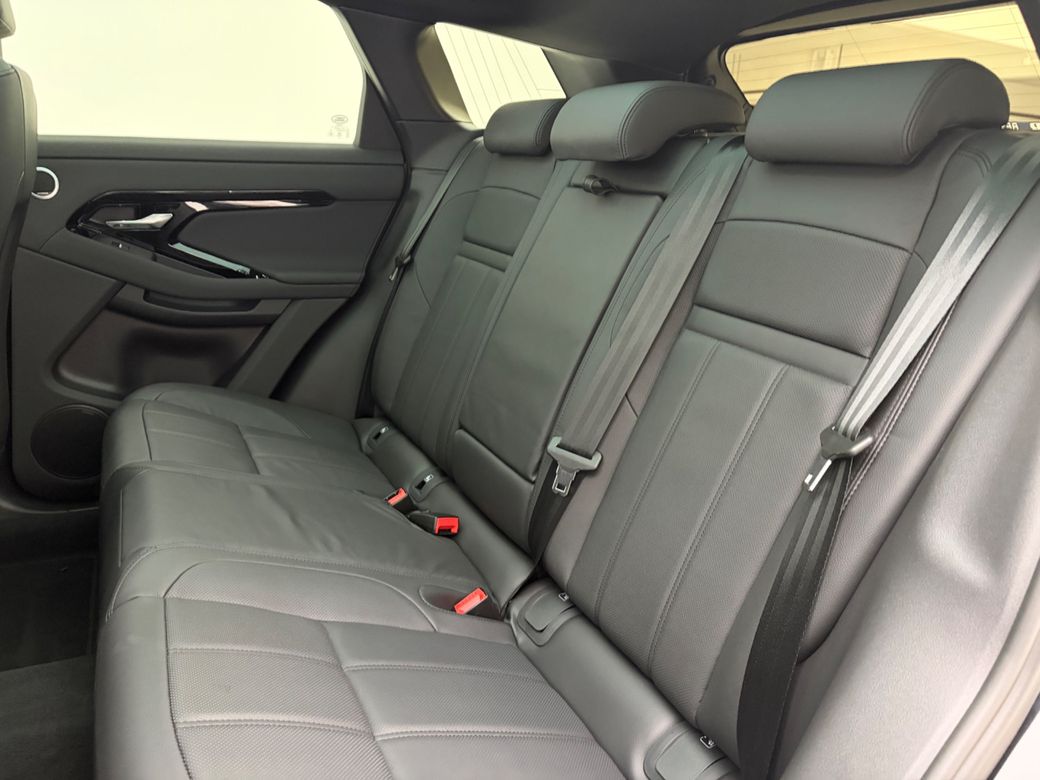 2026 Land Rover Range Rover Evoque
