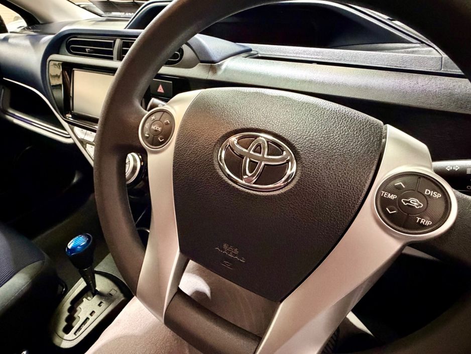 2015 Toyota Aqua