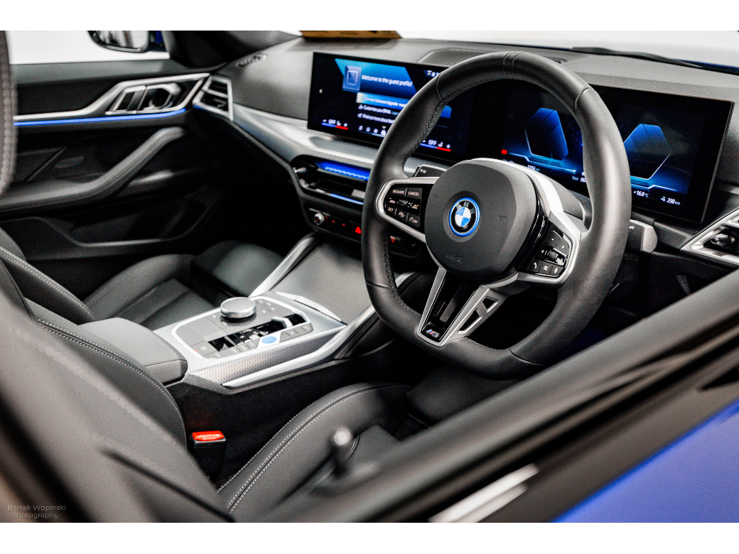 2025 BMW i4