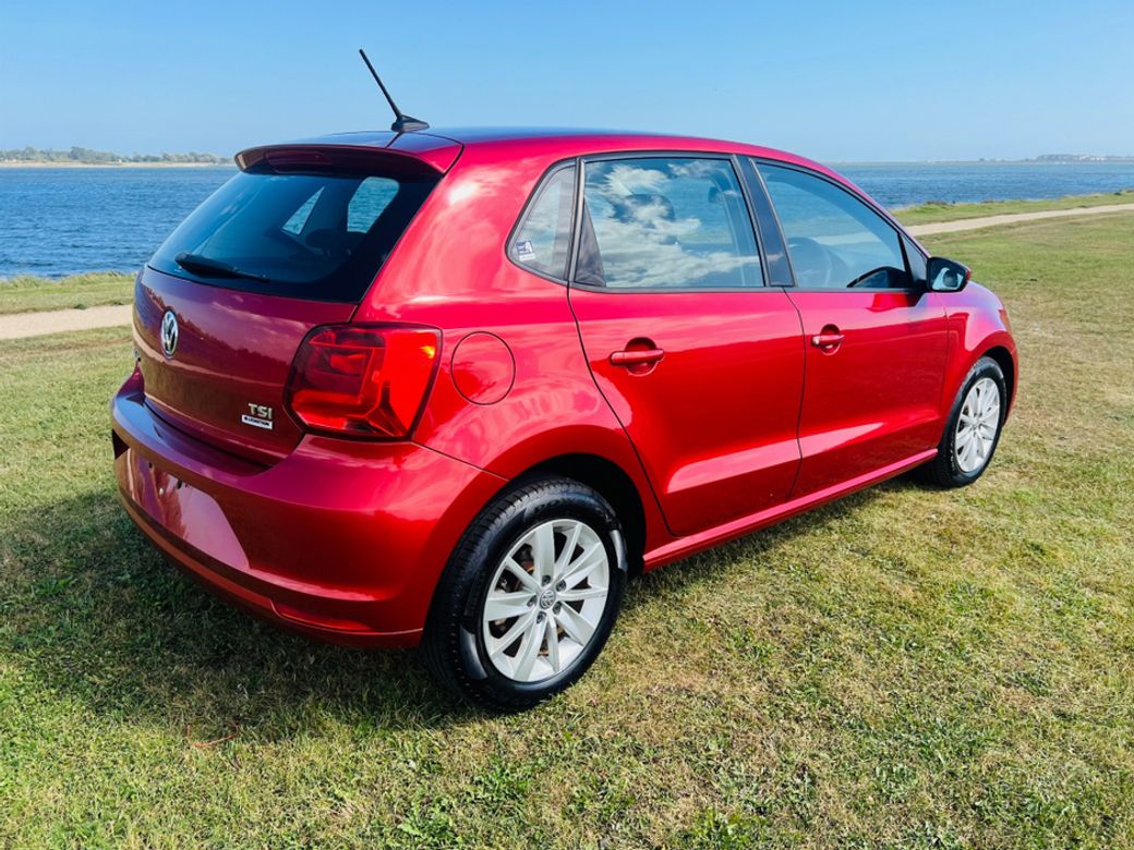 2016 Volkswagen Polo
