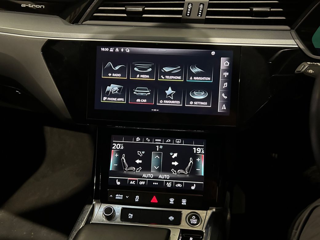 2022 Audi e-tron