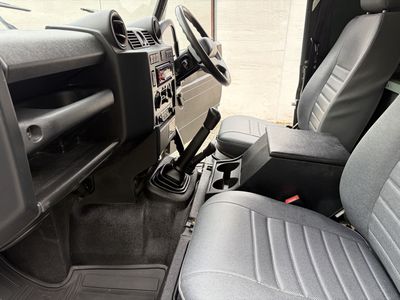 2015 Land Rover Defender 90
