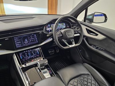 2025 Audi SQ7