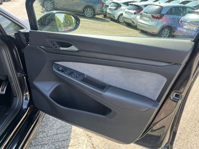 2023 Volkswagen Golf