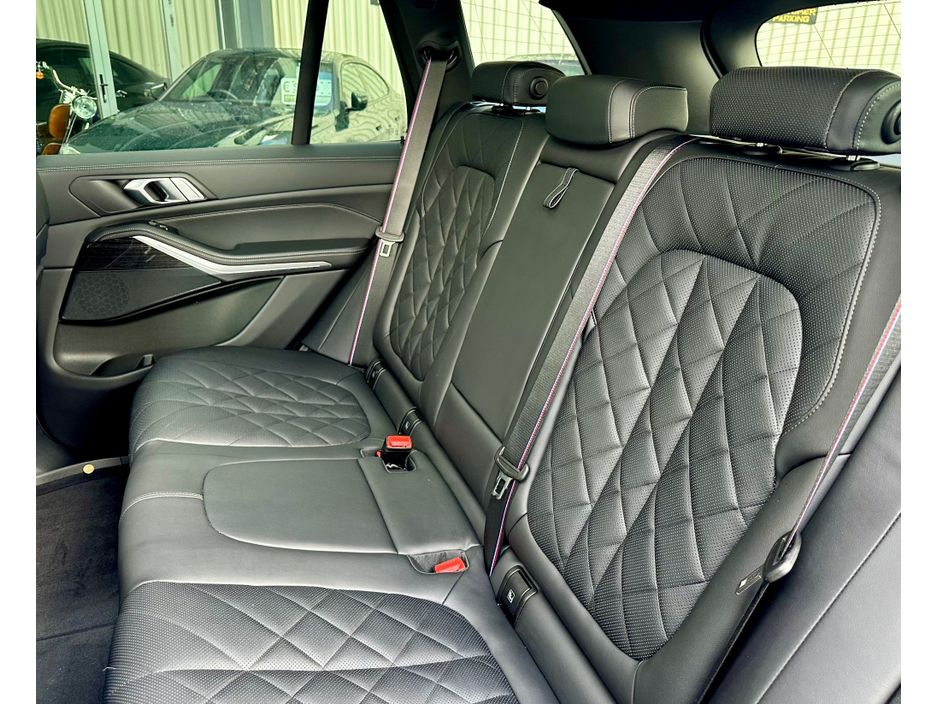 2025 BMW X5