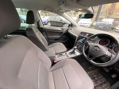 2017 Volkswagen Golf