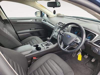 2021 Ford Mondeo