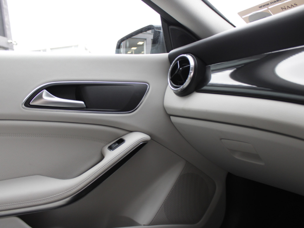 2017 Mercedes-Benz CLA Class