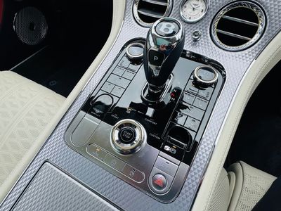 2025 Bentley Continental