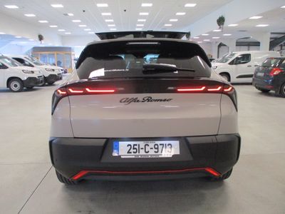 2025 Alfa Romeo Junior